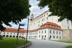 12_Bratislavsky-hrad