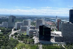 32_Donauturm