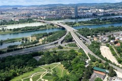 34_Donauturm
